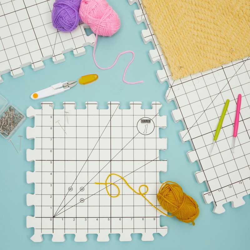 Interlocking Foam Blocking Mats for Knitting & Crochet Projects - 9 Pack, 12.5 x 12.5 inches, Grid Design, Includes T-Pins & Storage Bag