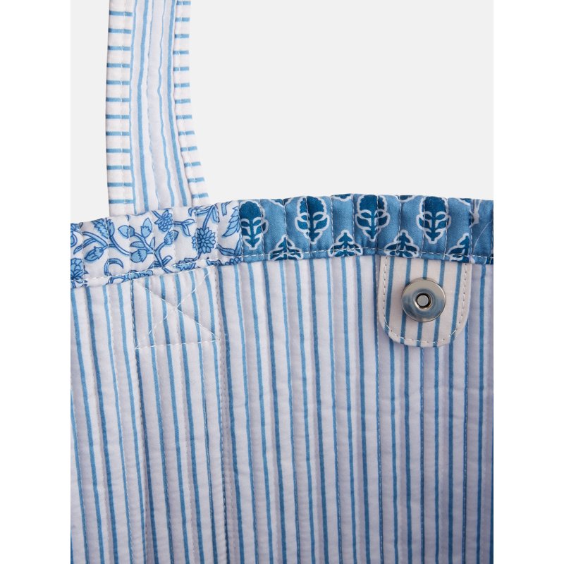 Women's Quilted Tote Bag with Allover Print & Gingham Accents