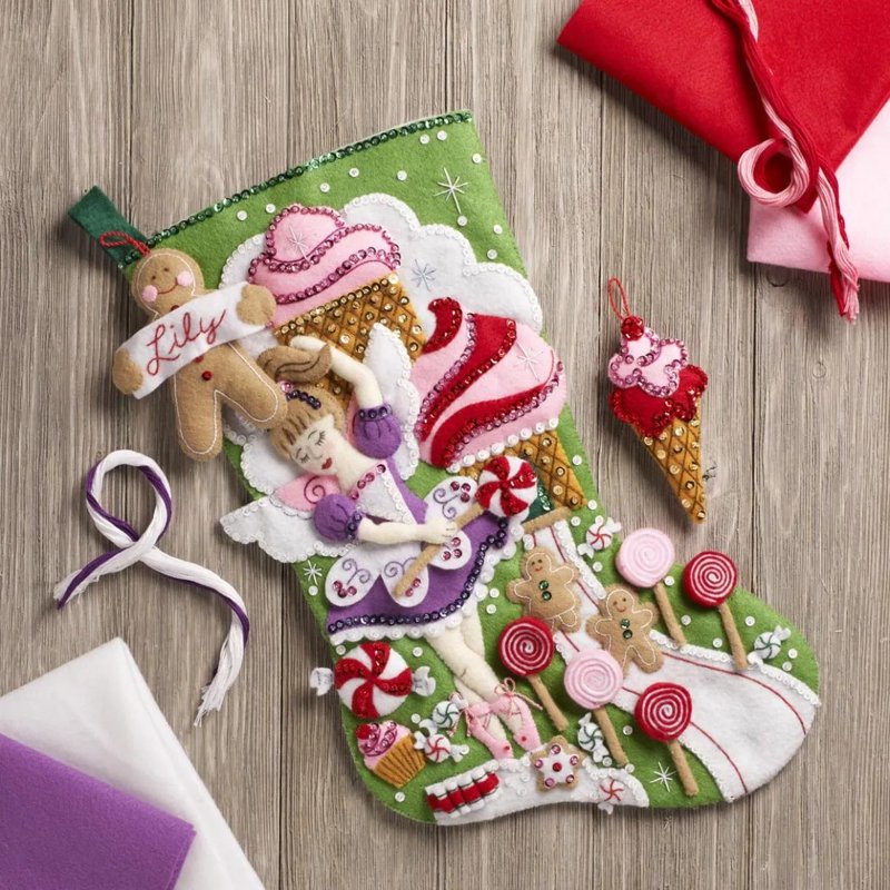 DIY Christmas Stocking Embroidery Kit - Felt Applique, Personalized Holiday Decor