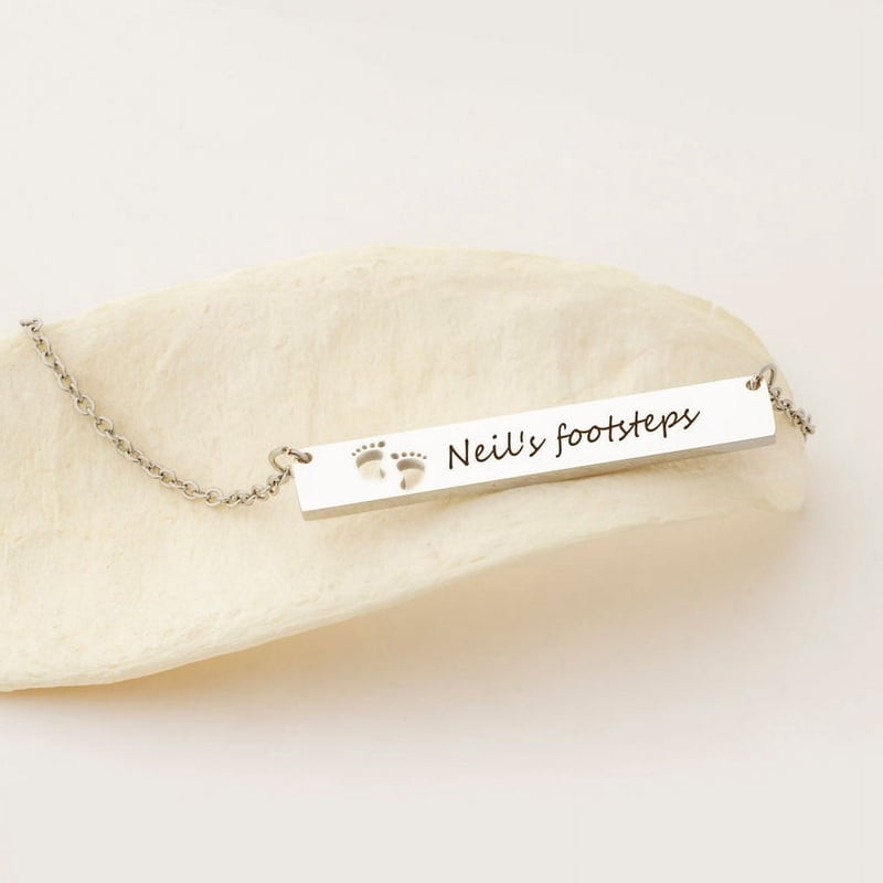 Personalized New Mom Necklace - Engravable Footprint Bar Pendant Gift for Wife & Girlfriend