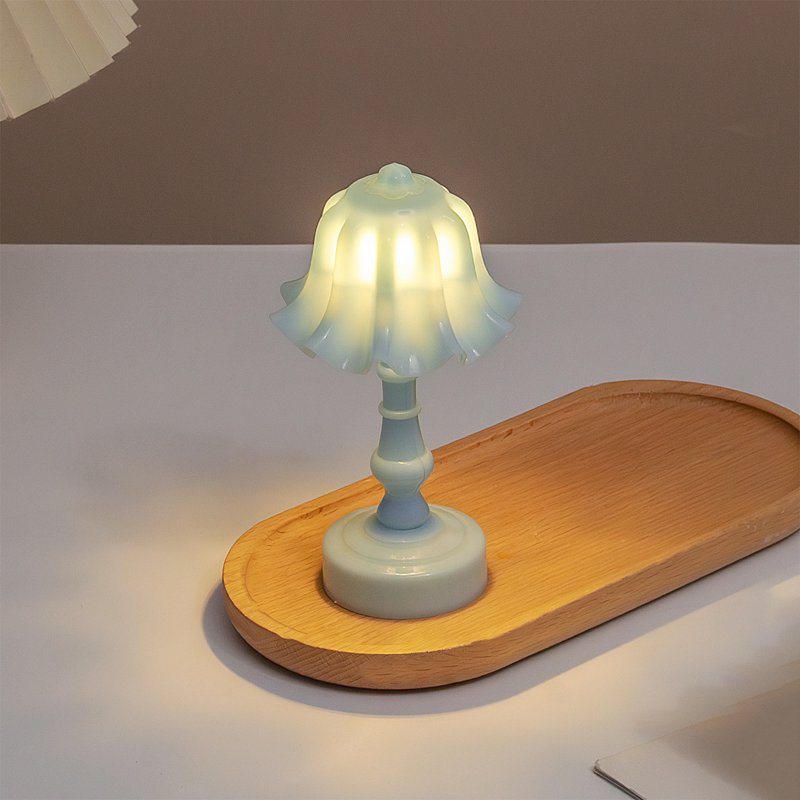 Battery-Powered Orchid Flower Style Table Lamp for Bedroom & Nightstand