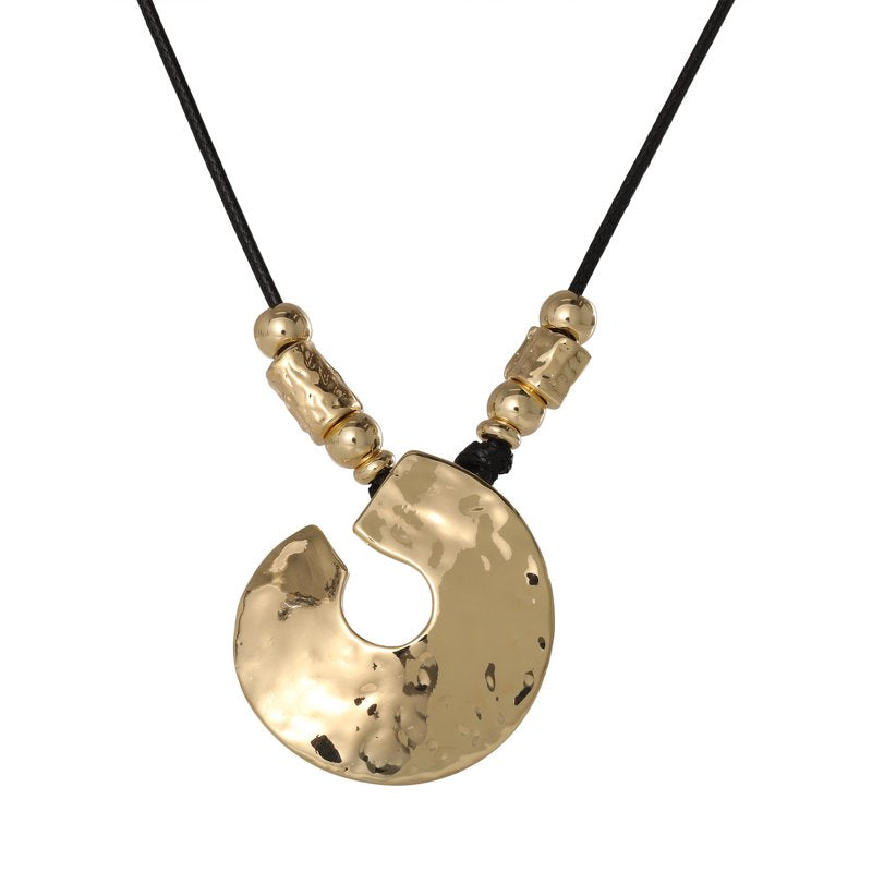 Jessica Simpson Women's Disc Pendant Necklace - 20 Inch Gold Chain with Extender