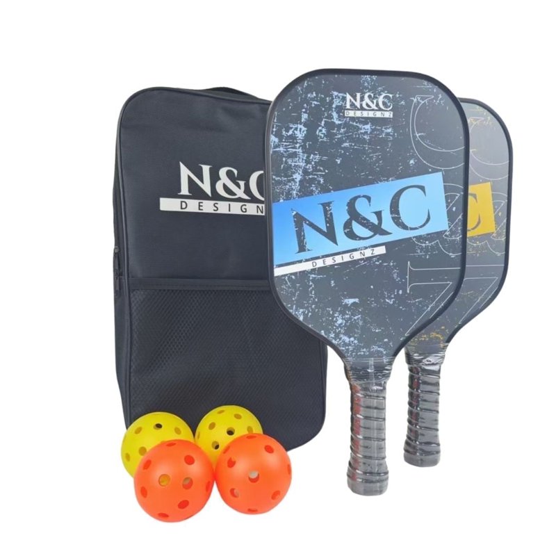 Lightweight Carbon Fiber Pickleball Paddles Set – 2 Paddles, 4 Balls & Bag