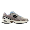 Men's White and Brown Retro Basketball Sneakers - Size 9.5