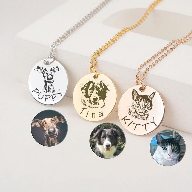 Personalized Pet Portrait Necklace - Engravable Dog & Cat Pendant in Gold, Silver, Rose Gold