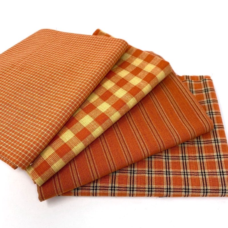 Assorted Homespun Cotton Fabric Bundle - 4 Fat Quarters for Quilting & Crafts