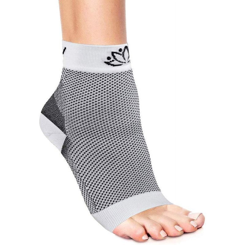 Plantar Fasciitis Socks with Compression Support for Foot Pain Relief - White, S/M