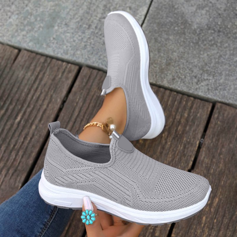 Lightweight Women's Slip-On Tennis Shoes - Breathable Mesh, Non-Slip Sole
