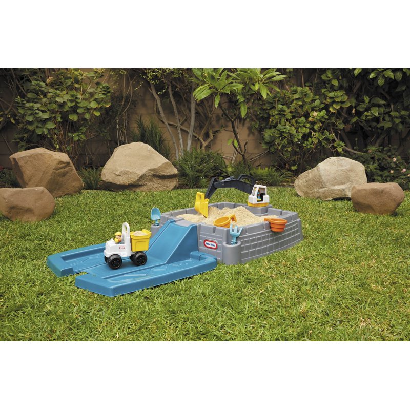 Kids Sandbox Excavator with Lid and 6 Accessories - Construction Play