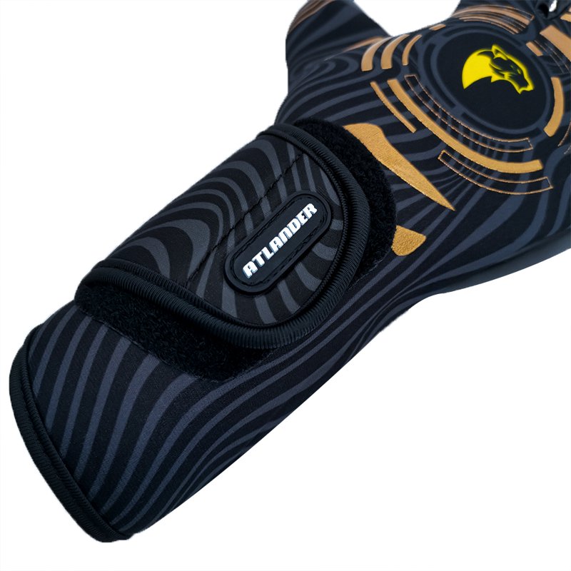 Kids & Adults Breathable Latex Soccer Goalkeeper Gloves with Wrist Strap