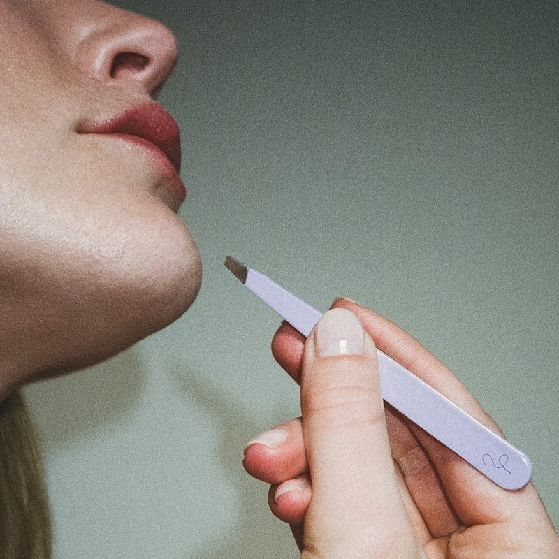Stainless Steel Women's Tweezers with Slant Tip - Multi-Purpose Hair Removal Tool, Lilac