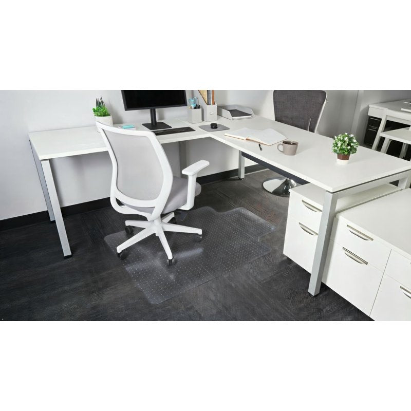 Staples Clear Chair Mat with Lip for Flat-Pile Carpets, 35.5 x 47.5 in