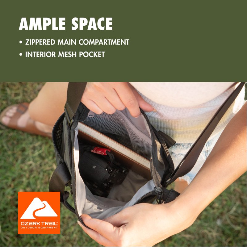 Unisex Compact Shoulder Bag with Adjustable Strap - 4.5L Capacity