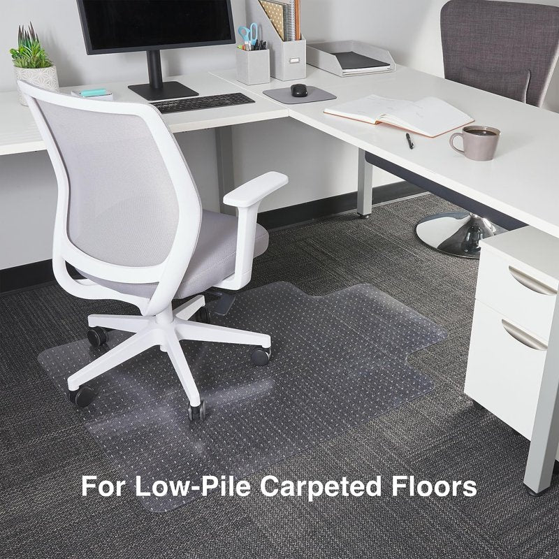 Staples Clear Chair Mat with Lip for Flat-Pile Carpets, 35.5 x 47.5 in