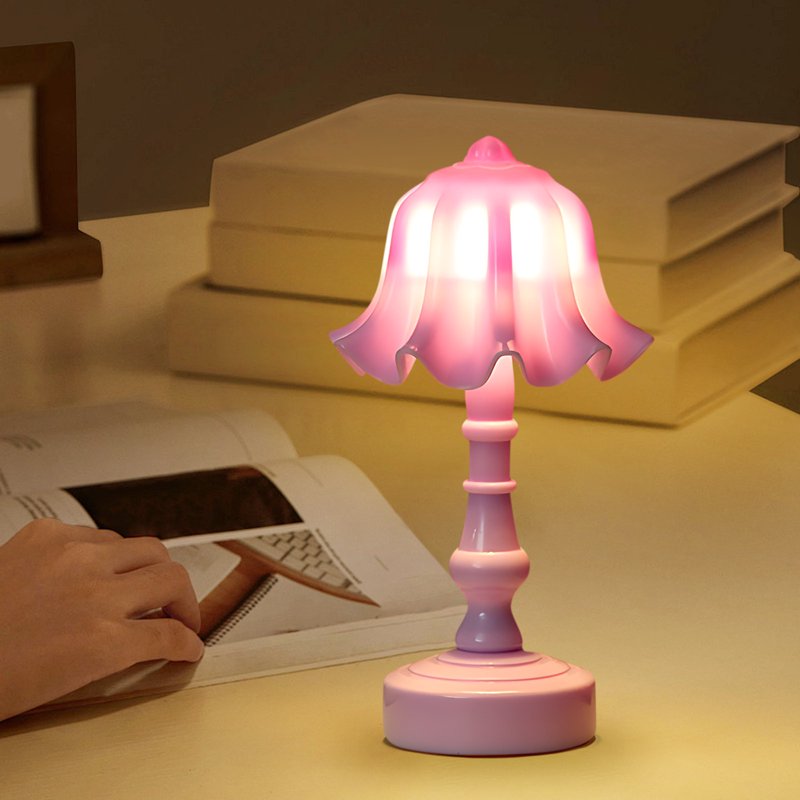 Small Cordless Bedside Lamp - 5.5 Inch Retro Night Light for Bedroom & Living Room