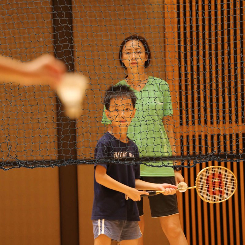 Foldable Beach Volleyball Net & Lightweight Mesh Badminton Net for Outdoor Sports