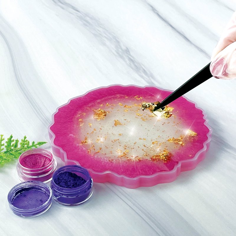 DIY Resin Kit with Molds & Accessories for Arts & Crafts - 27 Pieces