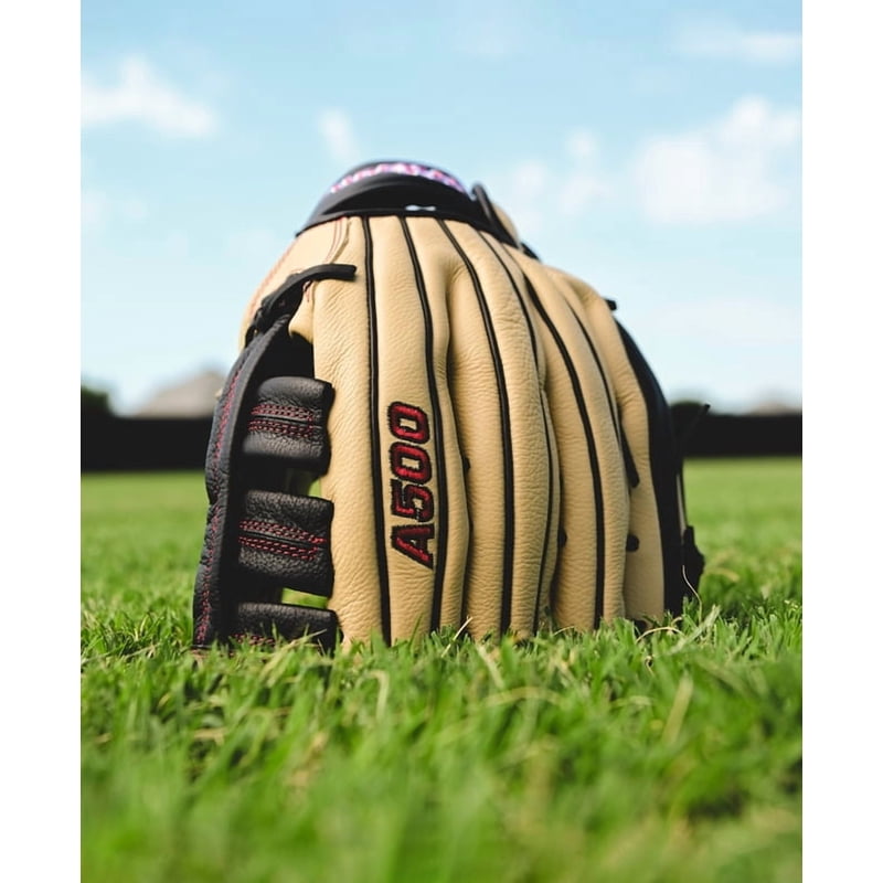Youth 12.5-inch Baseball Glove for Outfield Play - Leather, Adjustable Fit