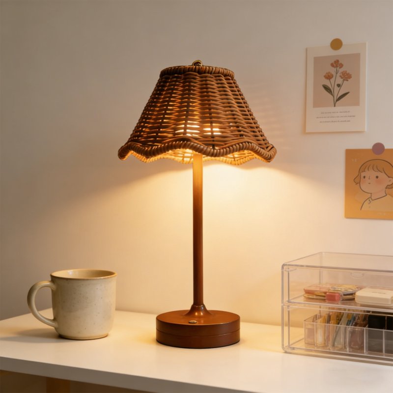 Rattan LED Table Lamp with Dimmable Touch Control - Rechargeable Cordless Bedside & Decor Light