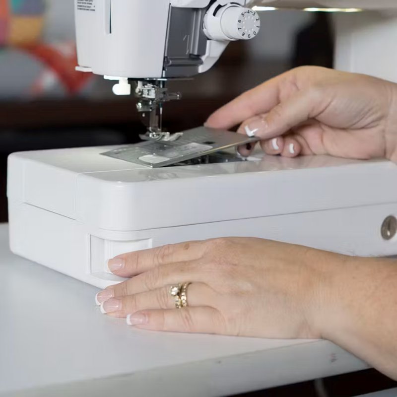 Janome MC6650 Computerized Quilting Sewing Machine with 170 Stitches