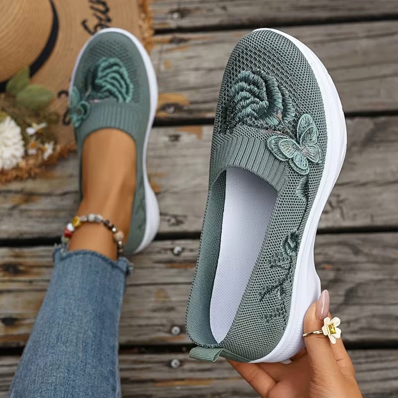Orthopedic Women's Slip-On Shoes with Arch Support & Non-Slip Sole - Lightweight & Breathable