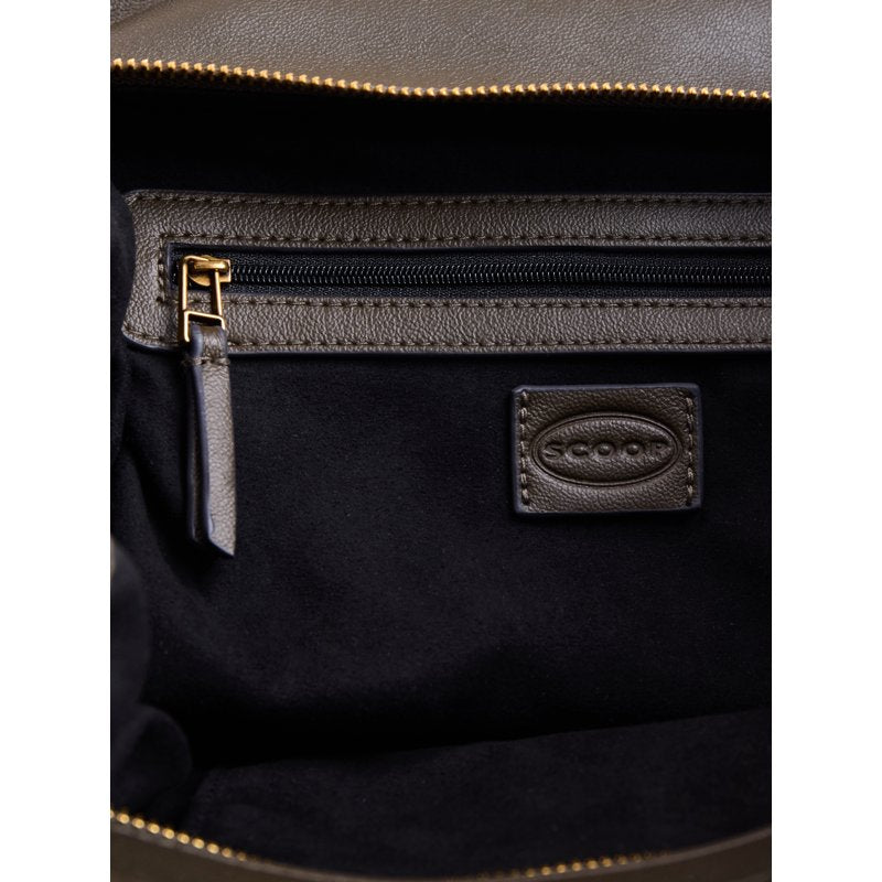 Women's Faux Leather Tote Bag with Buckle - Burnt Rosemary & Black