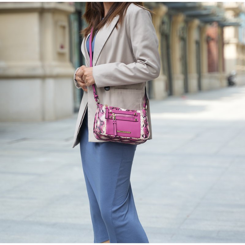 Vegan Leather Crossbody Bag for Women with Multiple Pockets - Slim & Stylish