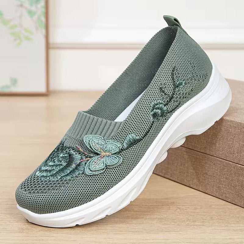 Orthopedic Women's Slip-On Shoes with Arch Support & Non-Slip Sole - Lightweight & Breathable