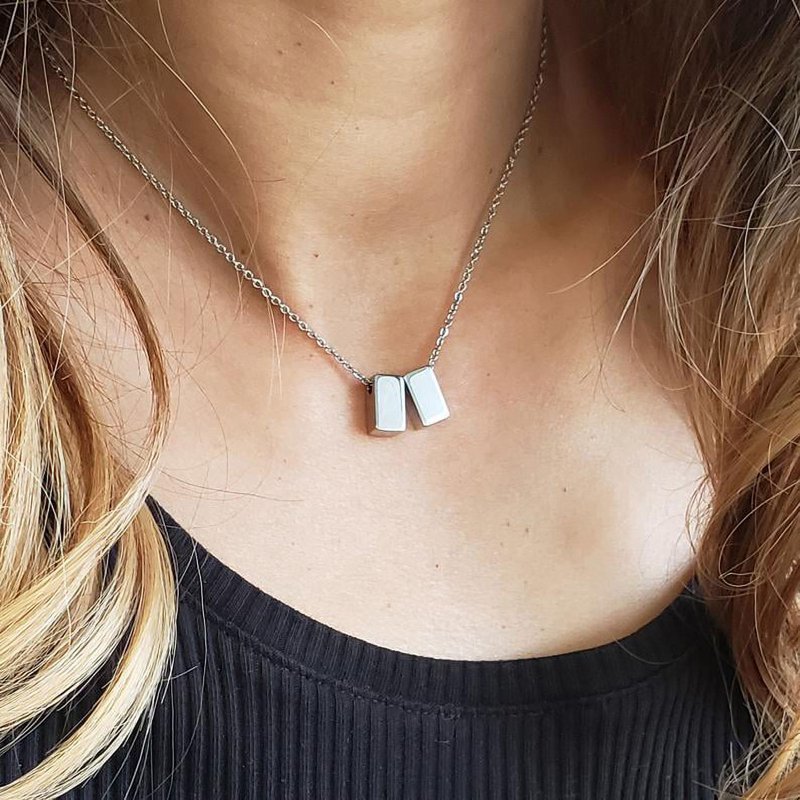 Personalized Mother's Day Infinity Necklace with Custom Card - Silver Gift for Mom