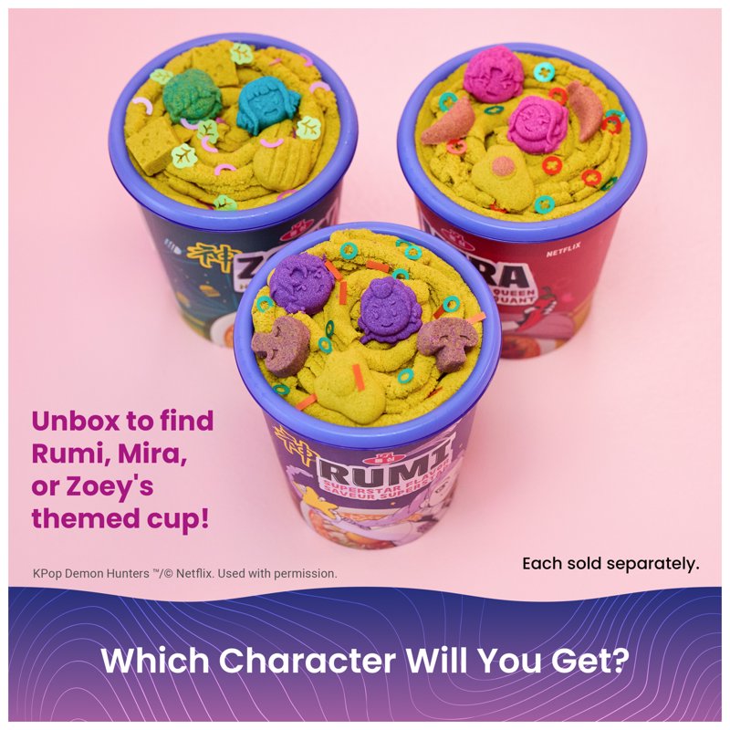 Kinetic Sand Play Set with Ramyeon Noodles and Toppings - Creative Sand Toy