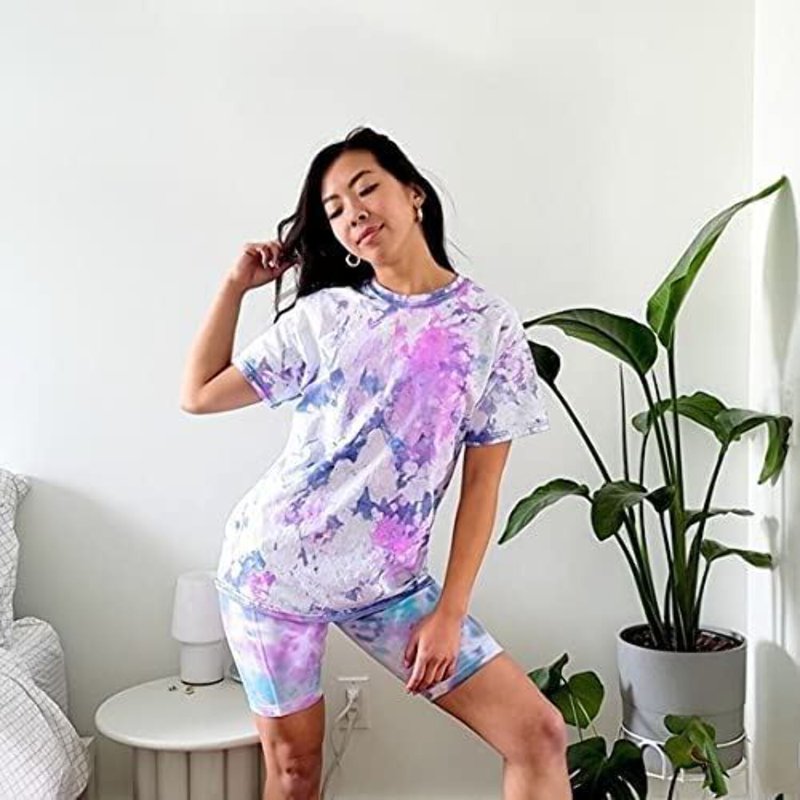 Tulip One-Step Tie-Dye Kit - 12 Vibrant Fabric Dyes for Cotton & Natural Fibers