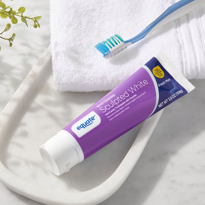 Multipack Whitening Toothpaste with Fresh Mint - 12 Pack, 3.8 oz
