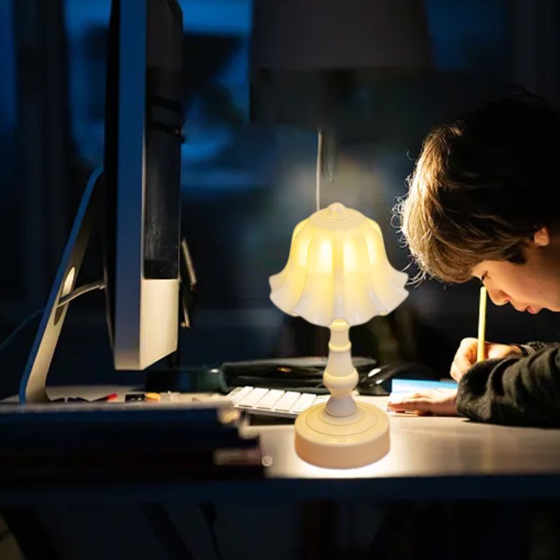 Battery-Powered Bluebells Flower Table Lamp for Bedroom & Desk Decor