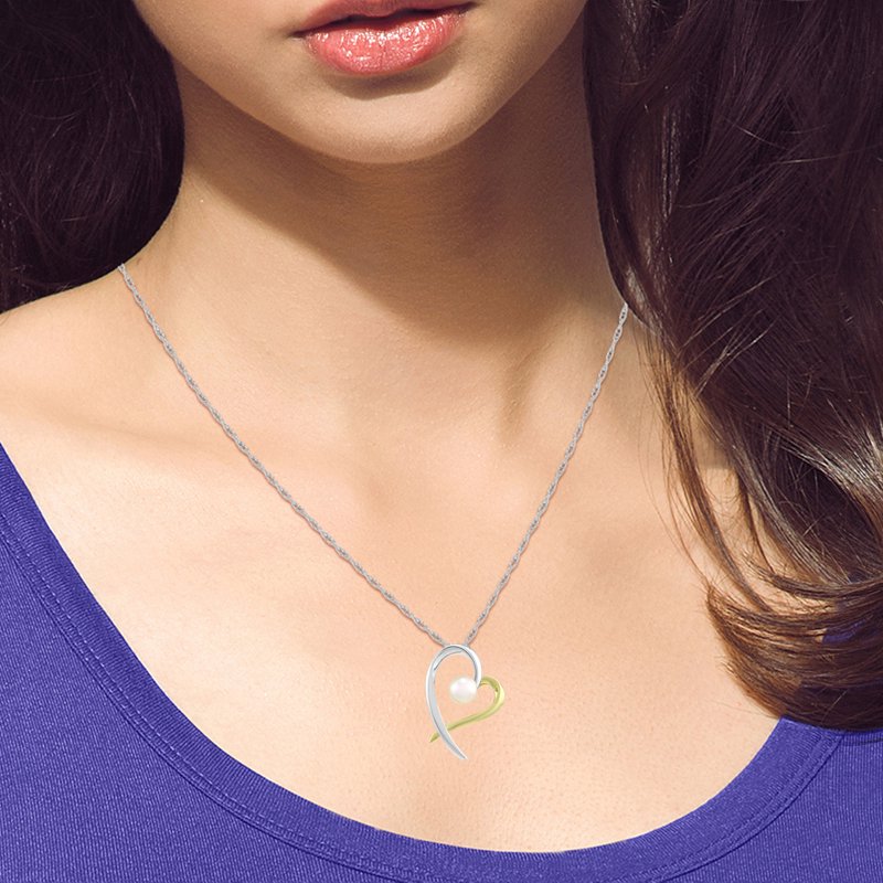 Women's 14K Gold Plated Sterling Silver Pearl Heart Pendant Necklace - 18 Inch