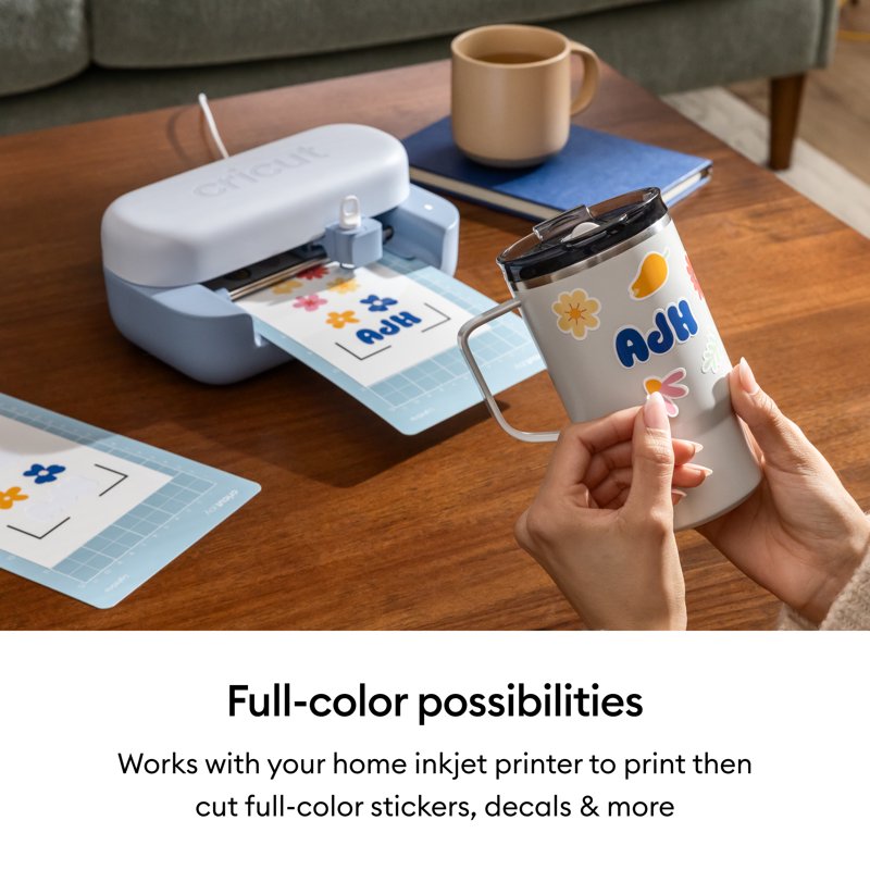 Cricut Joy 2 Smart Die-Cut Machine Deluxe Bundle - Custom Projects