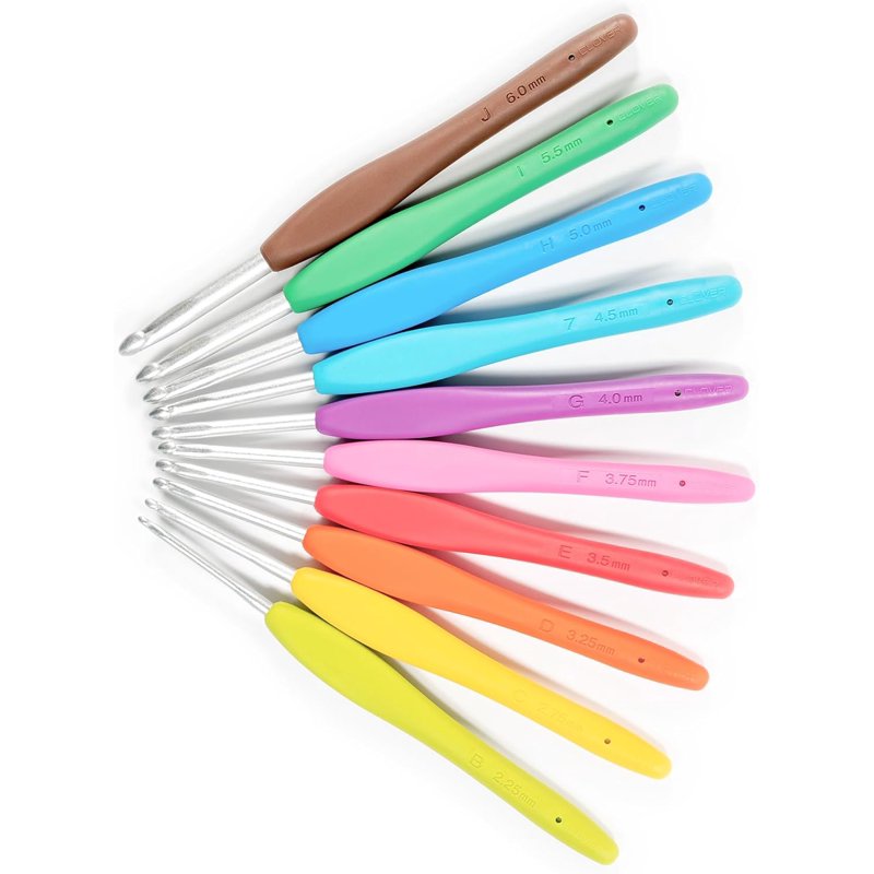 Crochet Hook Set with Soft Grip and Yarn Needle - 10 Pieces