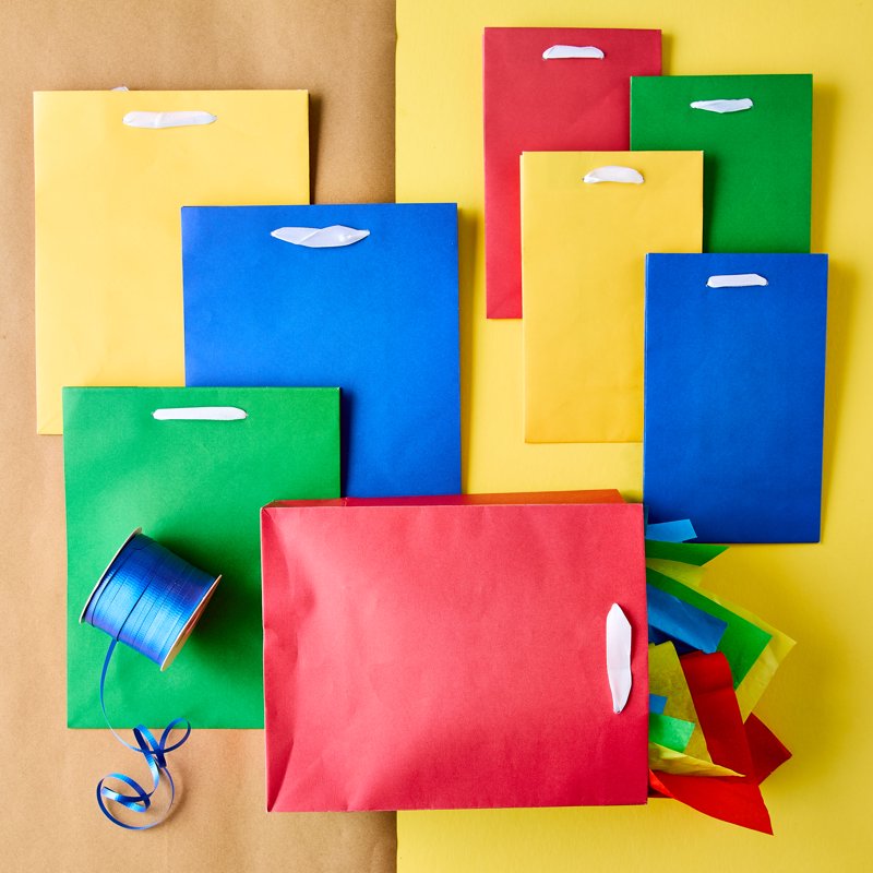 Kraft Brown Paper Roll - Eco-Friendly Gift Wrapping & Crafting, 2.5 ft x 30 ft