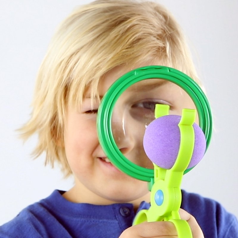 Kids Science Beaker Creatures Bio-Home Set with Collectible Creatures - Educational Toy for Ages 5+