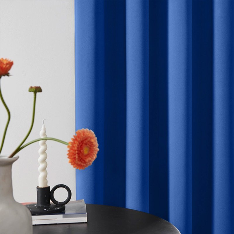 Blackout Insulated Curtains 100x200 cm Satin Faux Silk Bedroom Drapes - Thermal Noise Reducing