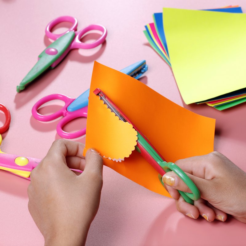 Decorative Edge Craft Scissors 6 Pack with 10 Paper Punches & Craft Papers