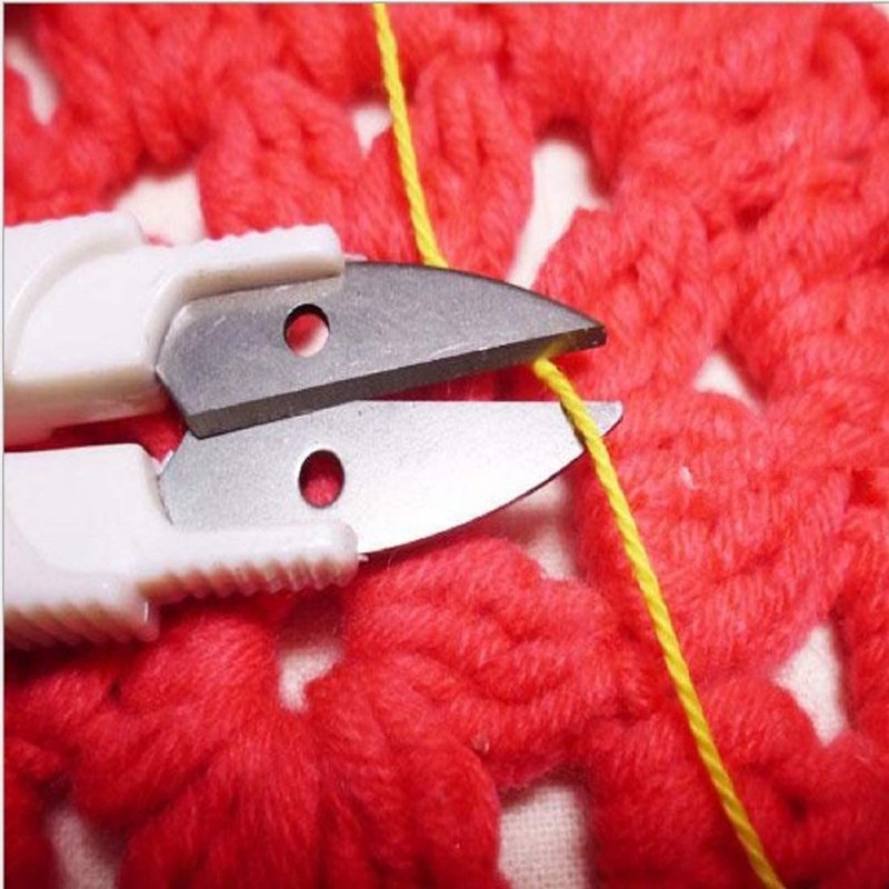 4 Pack Mini Portable U-Shaped Sewing Scissors with Safety Covers for Cross Stitch Crafts