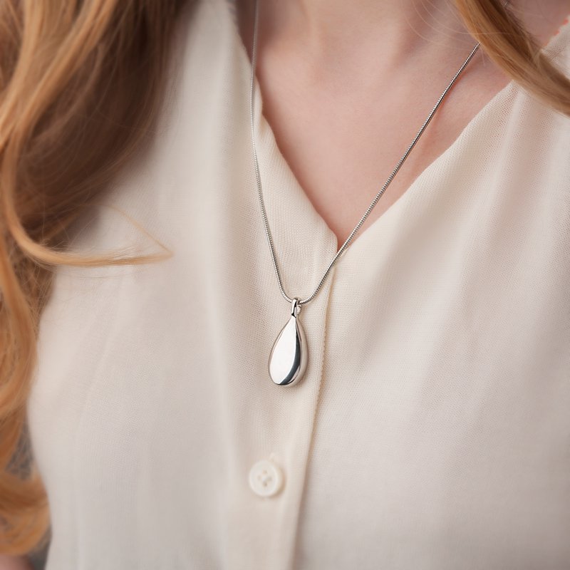 Memory Teardrop Keepsake Ashes Necklace - Cremation Memorial Jewelry