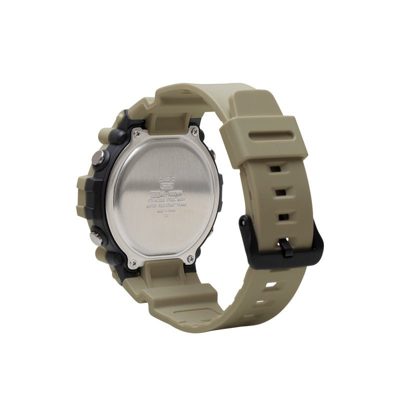 Large Digital Wristwatch for Men & Women with 10-Year Battery Water Resistance