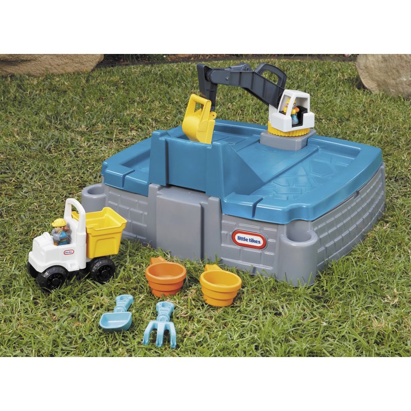 Kids Sandbox Excavator with Lid and 6 Accessories - Construction Play