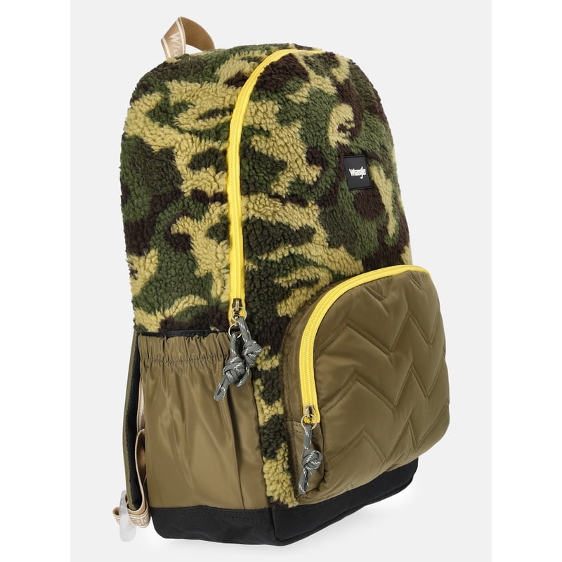 Unisex 17-Inch Plush Camo Backpack with Laptop Sleeve - Wrangler