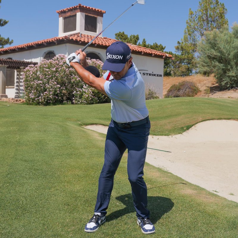 Golf Training Aid Tour Striker Smart Ball – Portable Arm-Body Sequencing Trainer