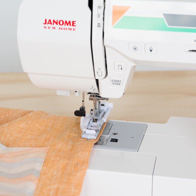 Janome MOD-50 50-Stitch Computerized Sewing Machine for Home Use
