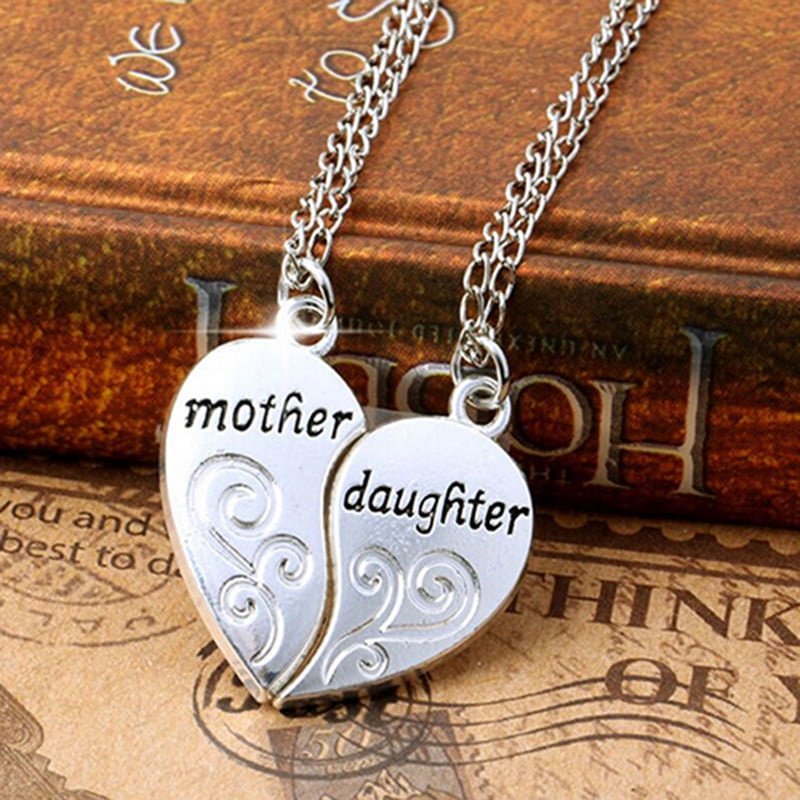 Mother Daughter Heart Necklace Set - Romantic Gift for Moms and Daughters