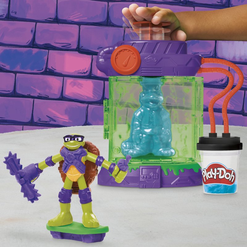 Teenage Mutant Ninja Turtles Play-Doh Mutation Station Arts & Crafts Toy Set for Kids 4+