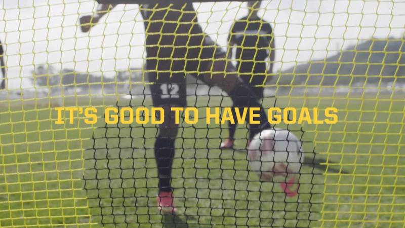 6' x 4' Soccer Training Goal, Quickster Rebounder by SKLZ